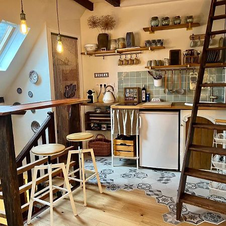 Bienvenue A Indra Apartment Vannes Ngoại thất bức ảnh